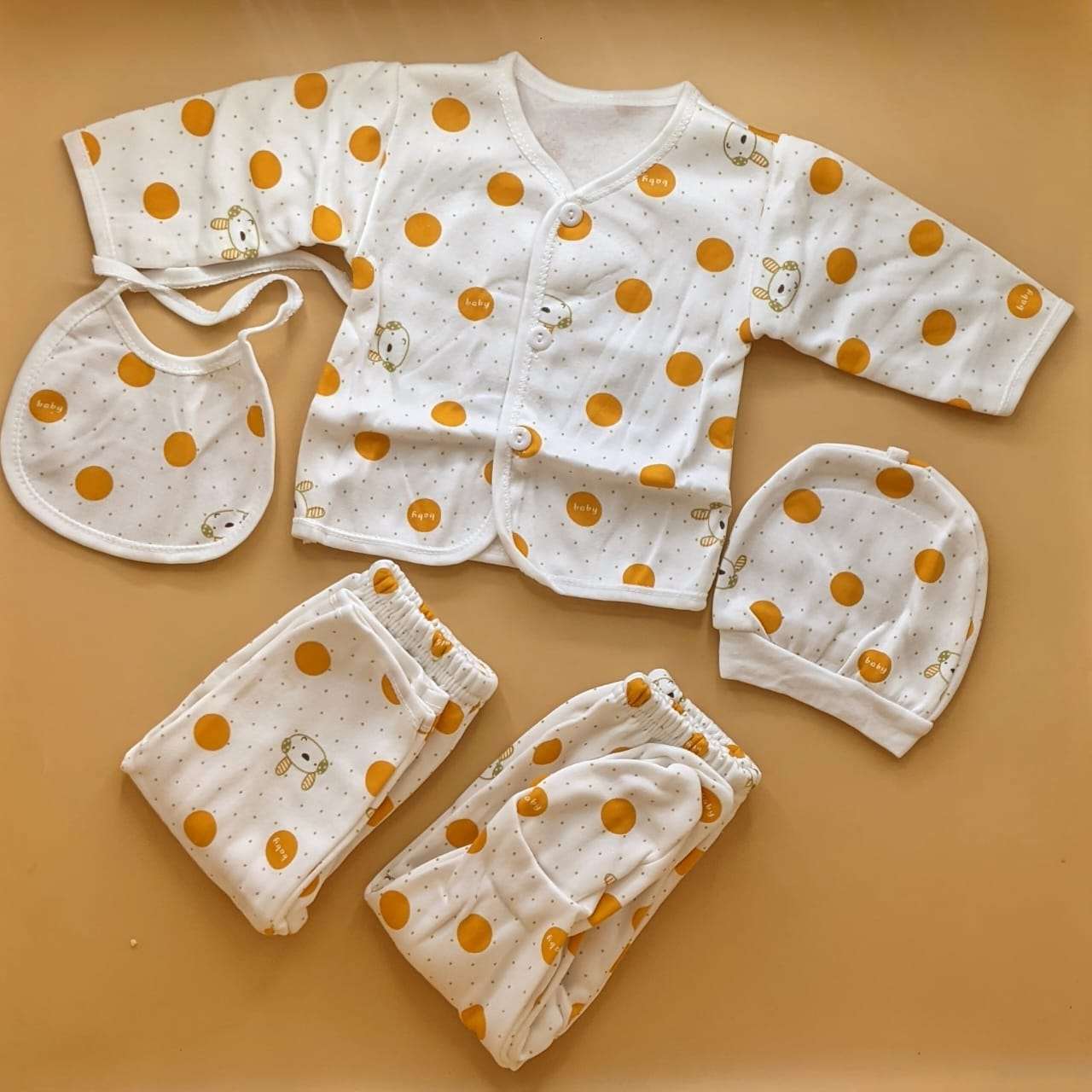 5 Pieces Suit Set - Winter - Circle 🔴 - Image 2