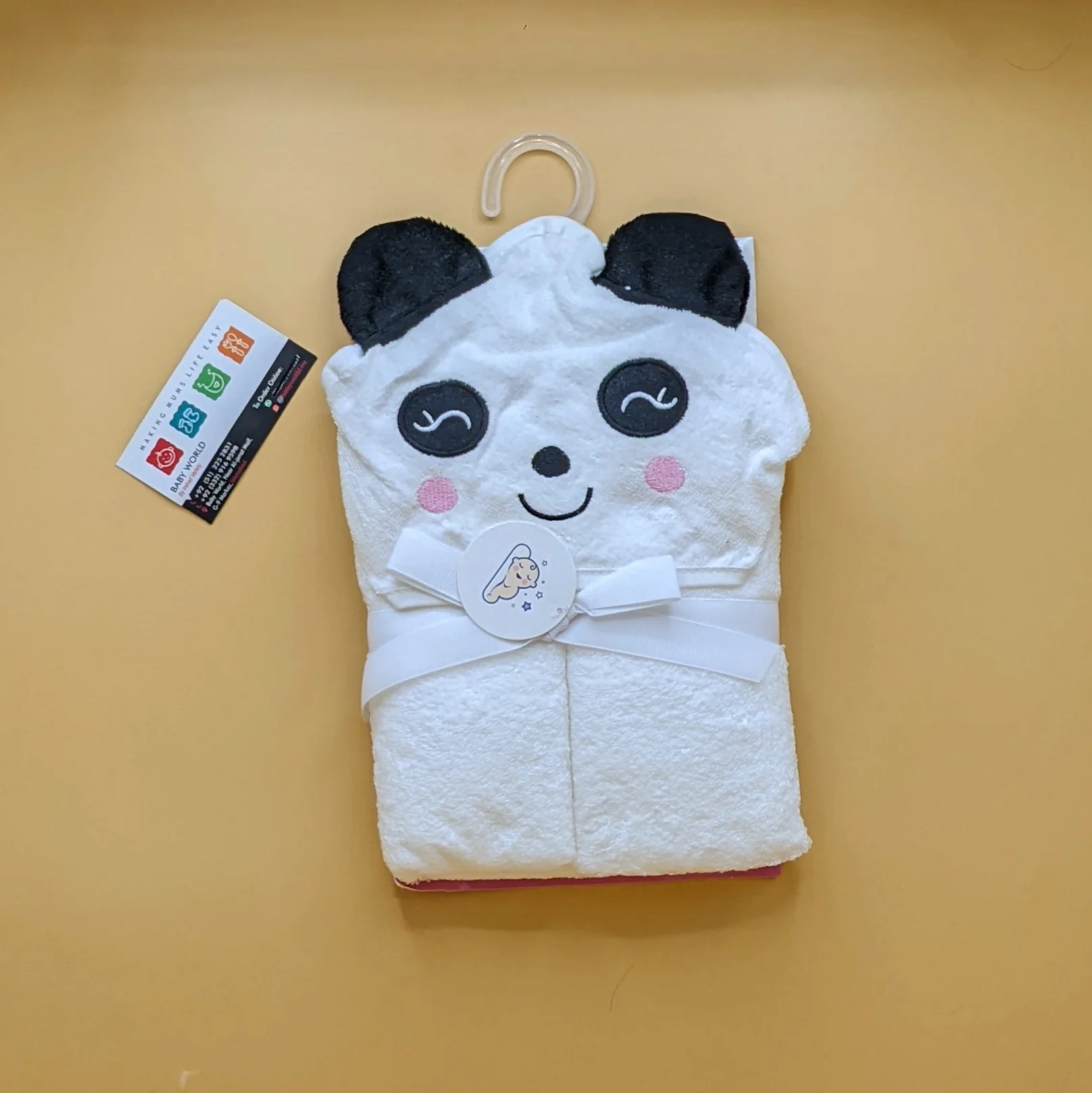 Character Hooded Bath Towel - Image 17