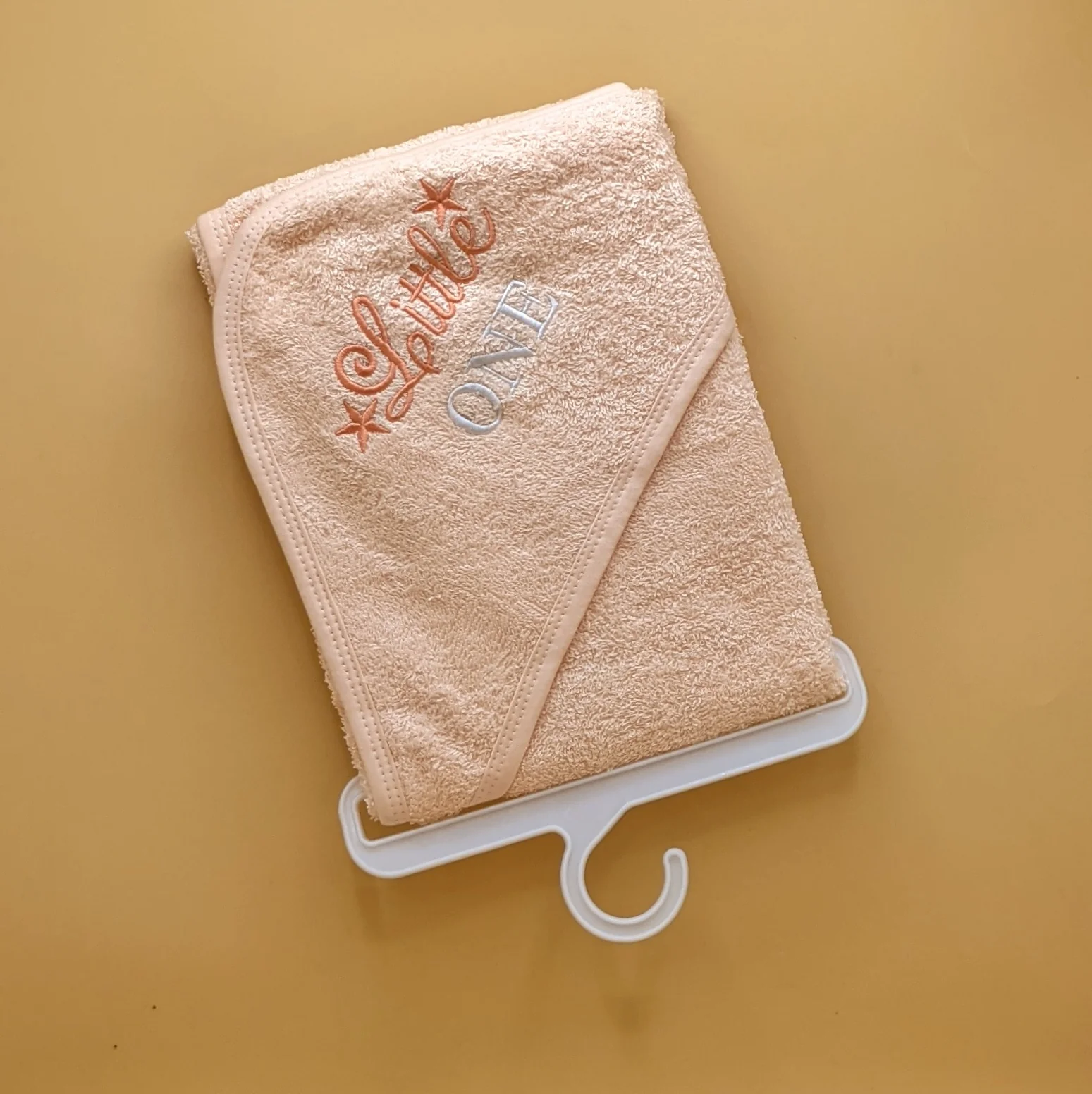 Hooded Bath Towel - Image 5