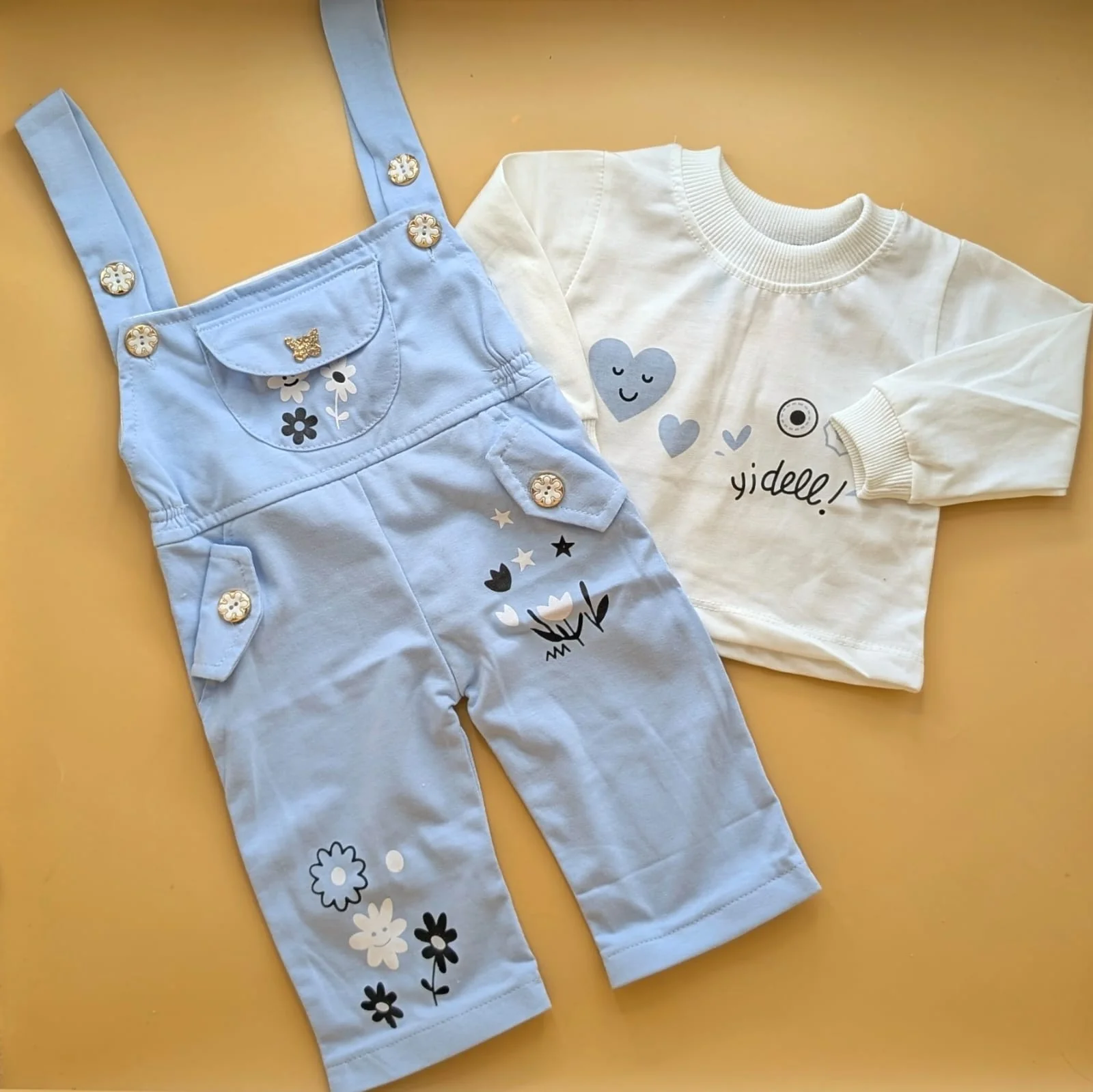 Jumpsuit/Romper - Floral/Hearts - Image 5