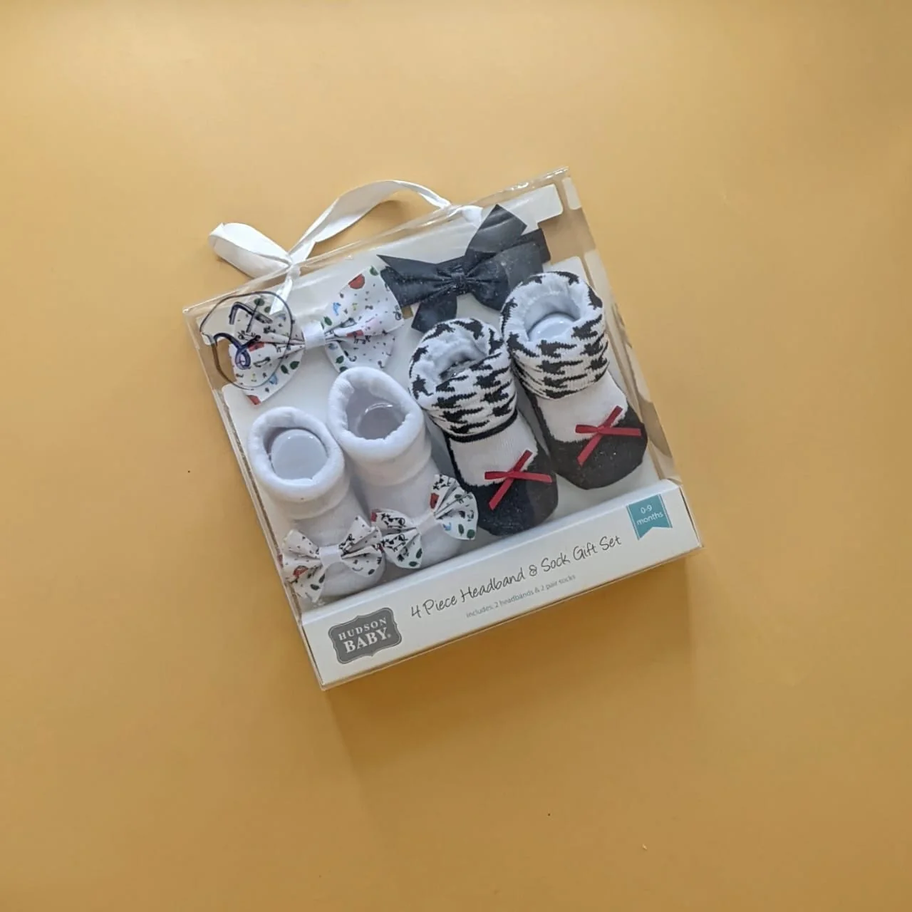 Pack of 2 Booties & Headbands Set - Image 11