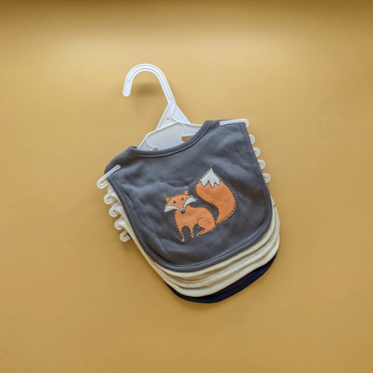 Pack of 5 Bibs - Image 21