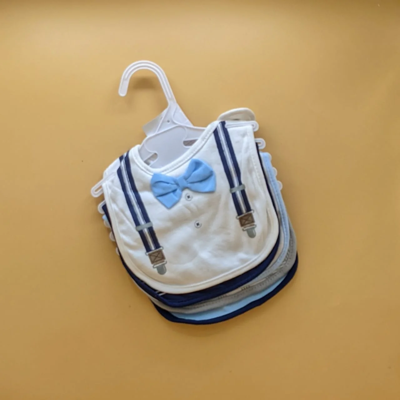 Pack of 5 Bibs - Image 28