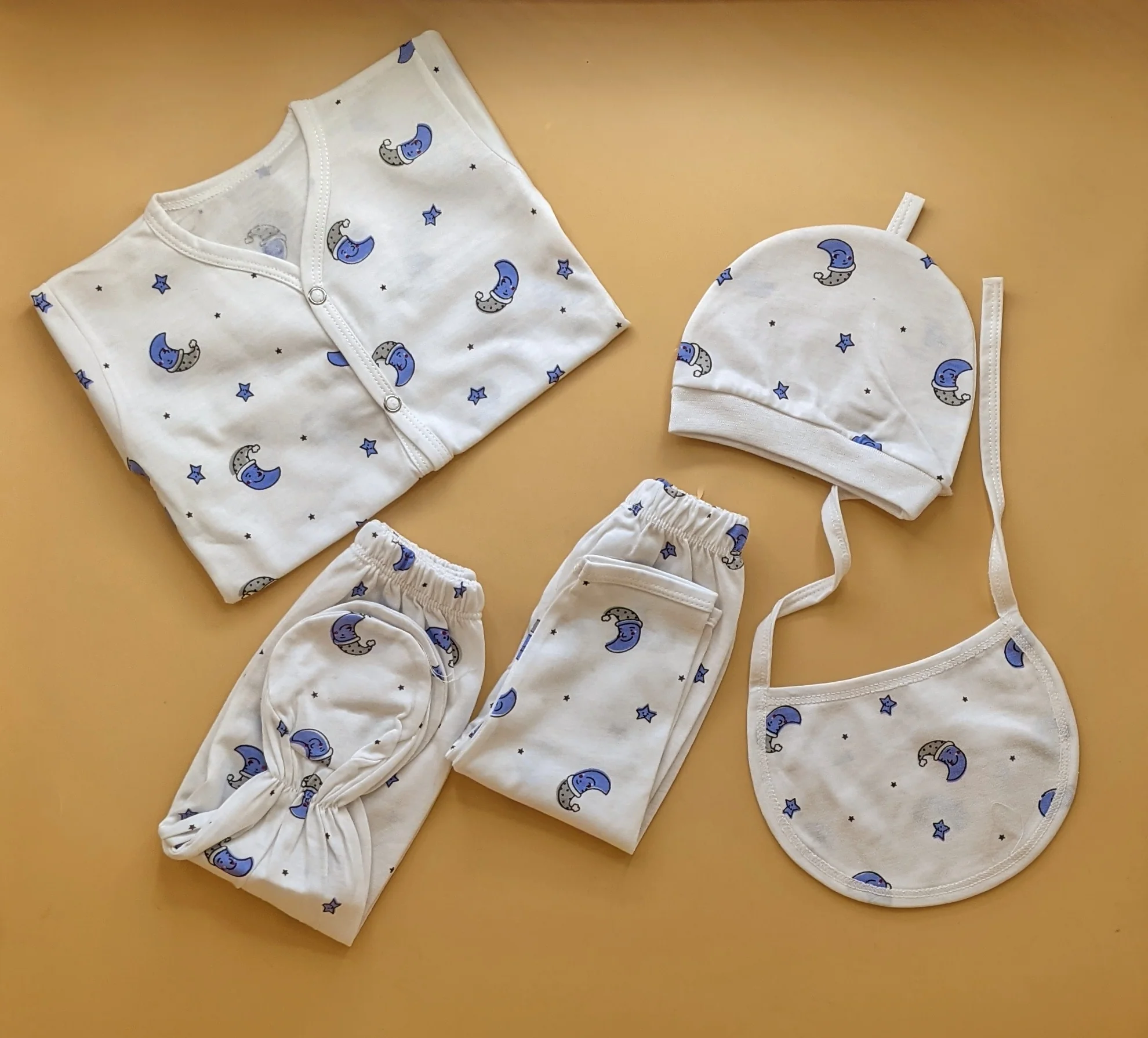 5 Pieces Starter/Suit Set - Moon/Stars - Image 2