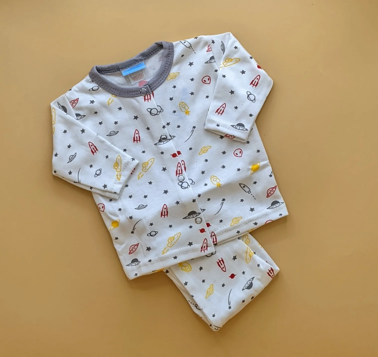 2 Pieces Suit - Image 25